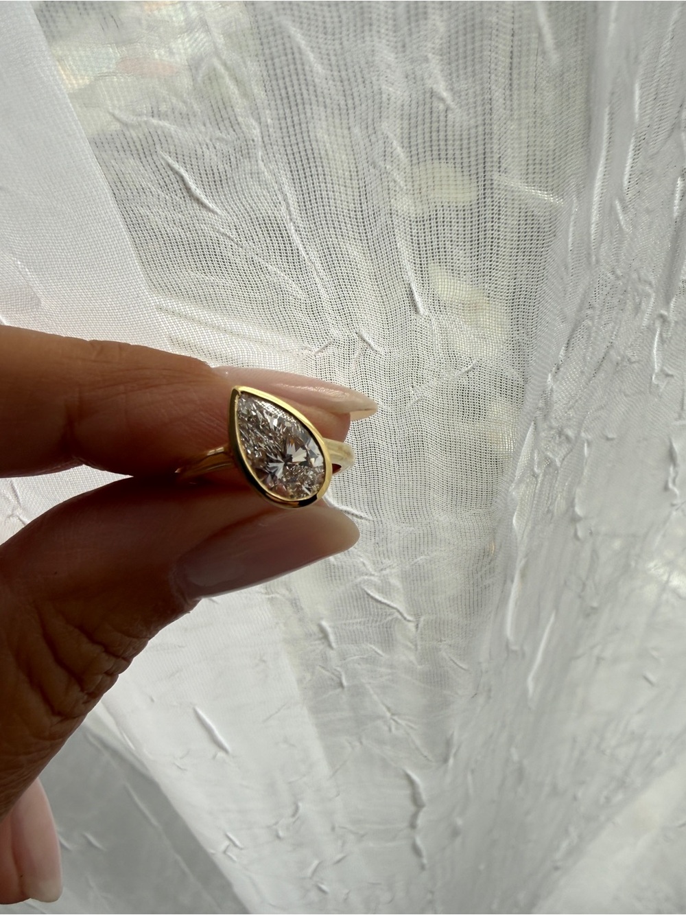 Elegant lab diamond 1.4o carat Gold Teardrop pinky Ring - Women Jewelry size 3 - Picture 3 of 5
